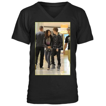 Selena Gomez Men's V-Neck T-Shirt