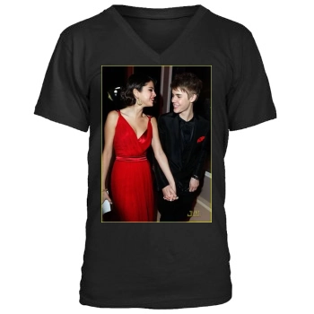 Selena Gomez Men's V-Neck T-Shirt