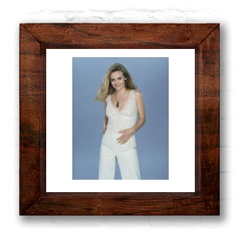 Alicia Silverstone 6x6