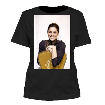 Amanda Peet Women's Cut T-Shirt