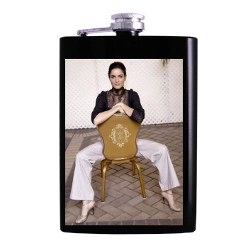 Amanda Peet Hip Flask