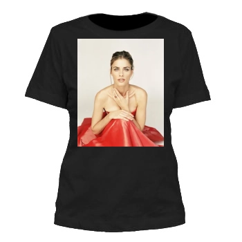 Amanda Peet Women's Cut T-Shirt