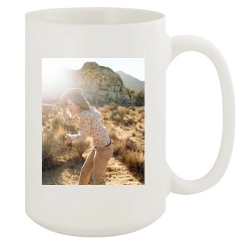 Amanda Peet 15oz White Mug