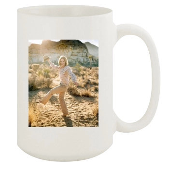 Amanda Peet 15oz White Mug