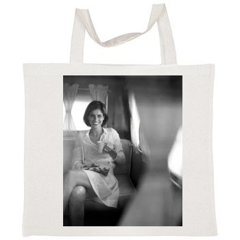 Amanda Peet Tote