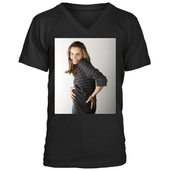 Amanda Peet Men's V-Neck T-Shirt