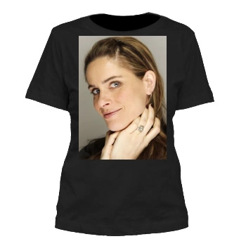 Amanda Peet Women's Cut T-Shirt