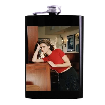 Amanda Peet Hip Flask