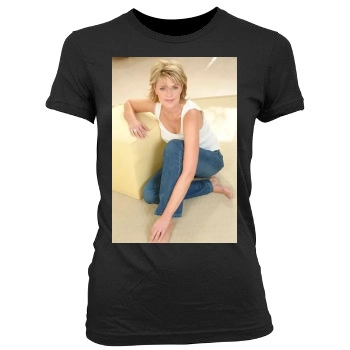 Amanda Tapping Women's Junior Cut Crewneck T-Shirt