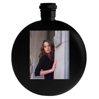 Sarah Wayne Callies Round Flask