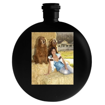 Shannen Doherty Round Flask