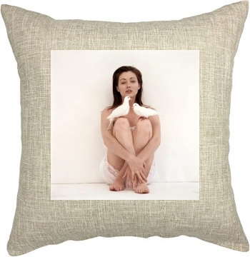 Shannen Doherty Pillow