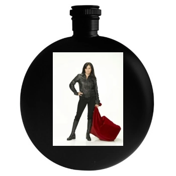 Shannen Doherty Round Flask