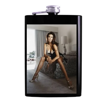 Teri Hatcher Hip Flask