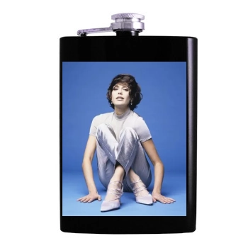 Teri Hatcher Hip Flask