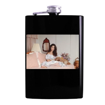 Teri Hatcher Hip Flask