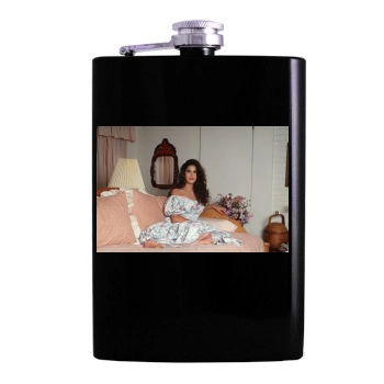 Teri Hatcher Hip Flask