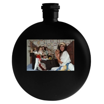 Teri Hatcher Round Flask