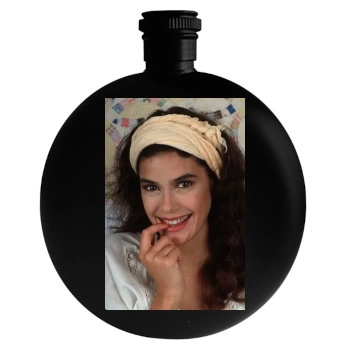 Teri Hatcher Round Flask