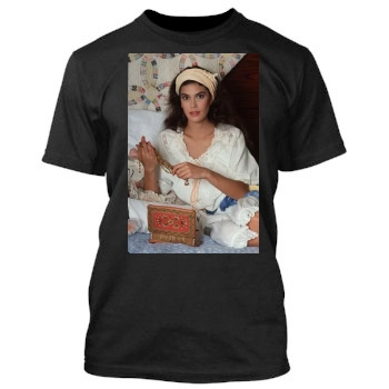 Teri Hatcher Men's TShirt