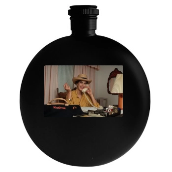 Teri Hatcher Round Flask