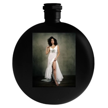 Teri Hatcher Round Flask