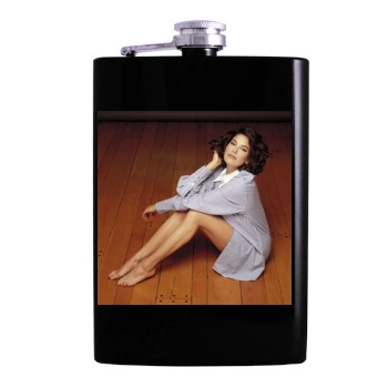 Teri Hatcher Hip Flask