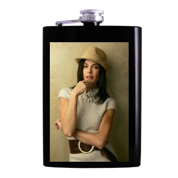 Teri Hatcher Hip Flask