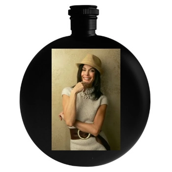 Teri Hatcher Round Flask