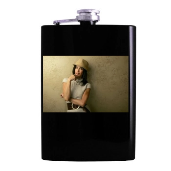 Teri Hatcher Hip Flask