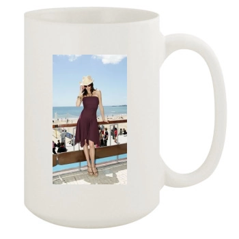 Teri Hatcher 15oz White Mug