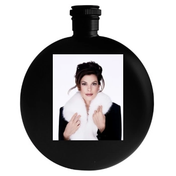 Teri Hatcher Round Flask