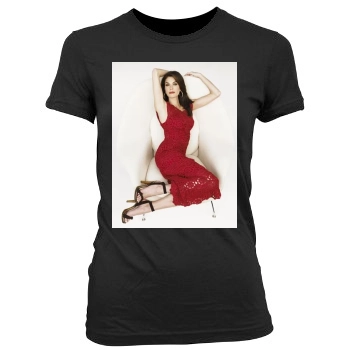 Teri Hatcher Women's Junior Cut Crewneck T-Shirt