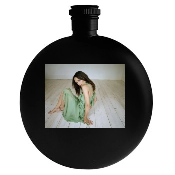 Thandie Newton Round Flask