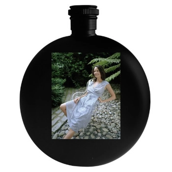 Thandie Newton Round Flask