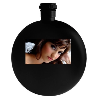 Francoise Boufhal Round Flask