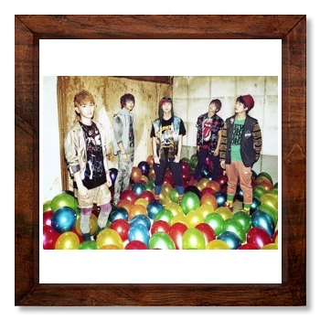 SHINee 12x12