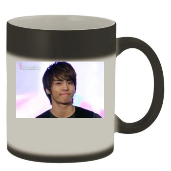 SHINee Color Changing Mug