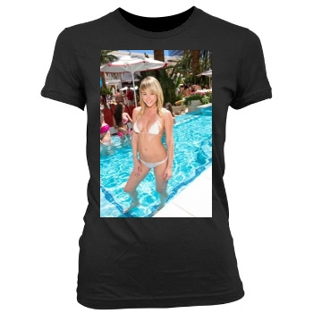 Sara Jean Underwood Women's Junior Cut Crewneck T-Shirt