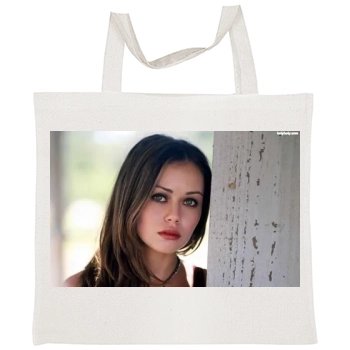 Alexis Dziena Tote