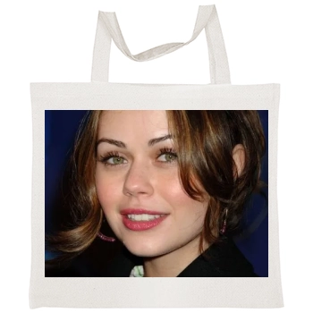 Alexis Dziena Tote