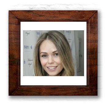 Alexis Dziena 6x6