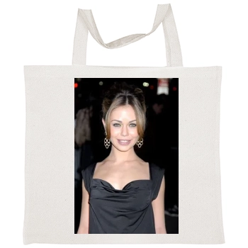 Alexis Dziena Tote