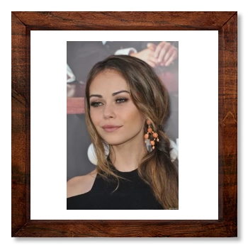 Alexis Dziena 12x12