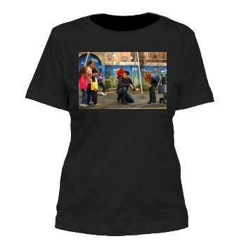 Friends Women's Cut T-Shirt