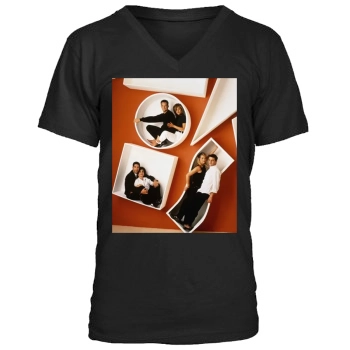 Friends Men's V-Neck T-Shirt