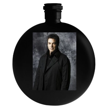 The Closer Round Flask