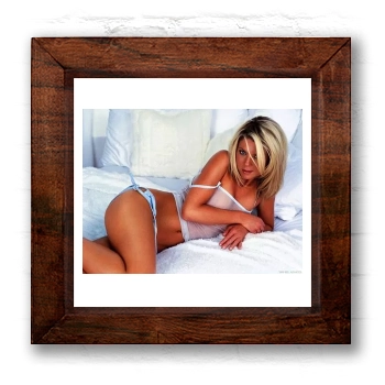 Tara Reid 6x6