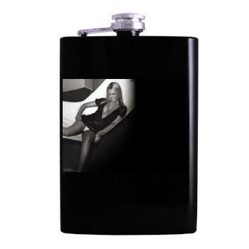 Tara Reid Hip Flask