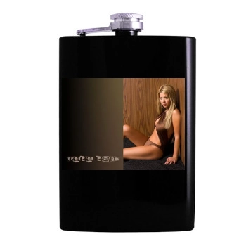 Tara Reid Hip Flask